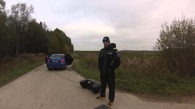 Кофр GKA vs Subaru WRX STI видео