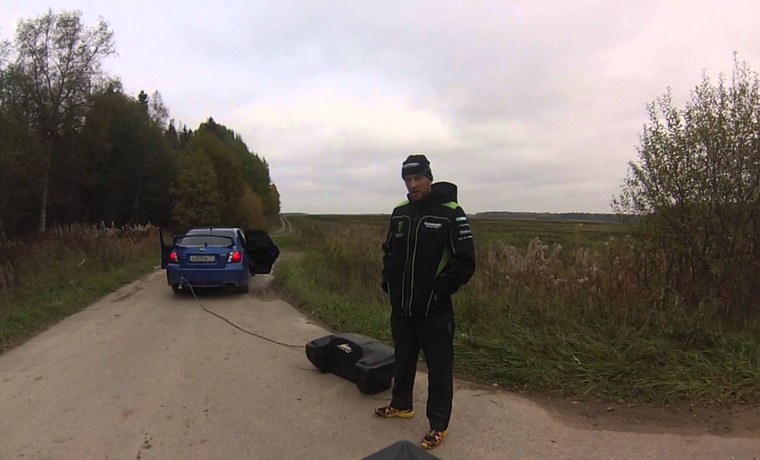 Кофр GKA vs Subaru WRX STI видео